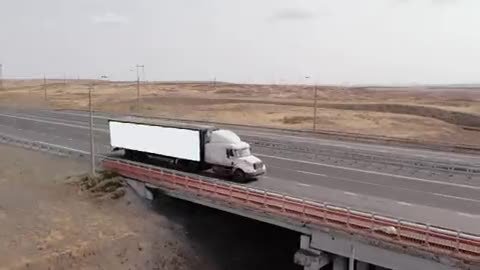 Heavy FTL vehicles in motion