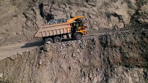 Super Heavy vehicles in motion